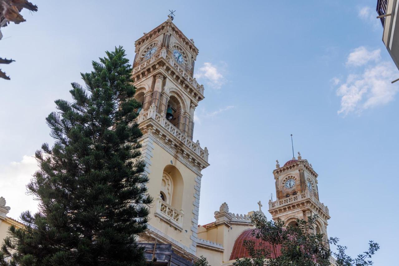 Cathedral Suites (Adults Only) Iraklion Buitenkant foto