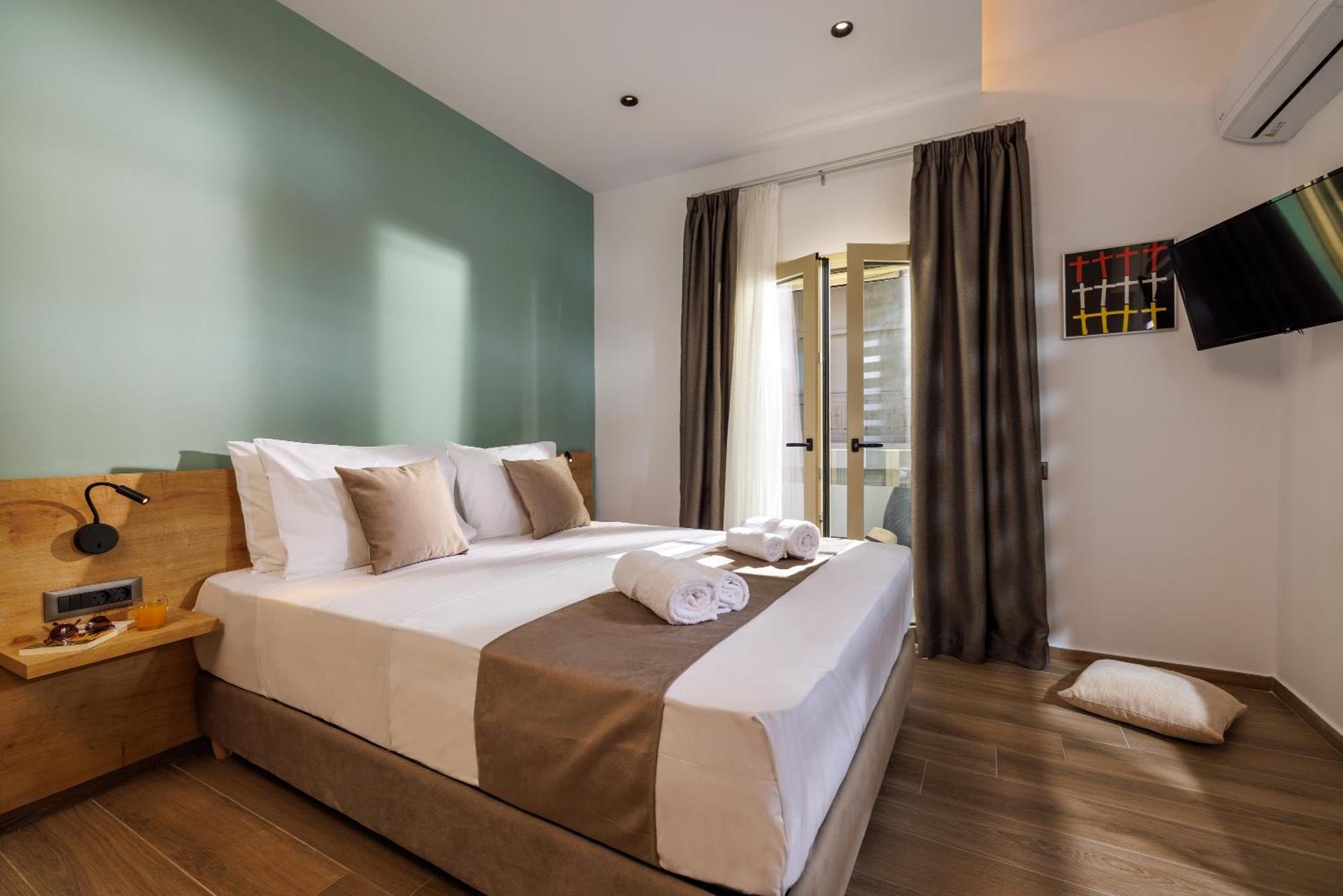Cathedral Suites (Adults Only) Iraklion Buitenkant foto